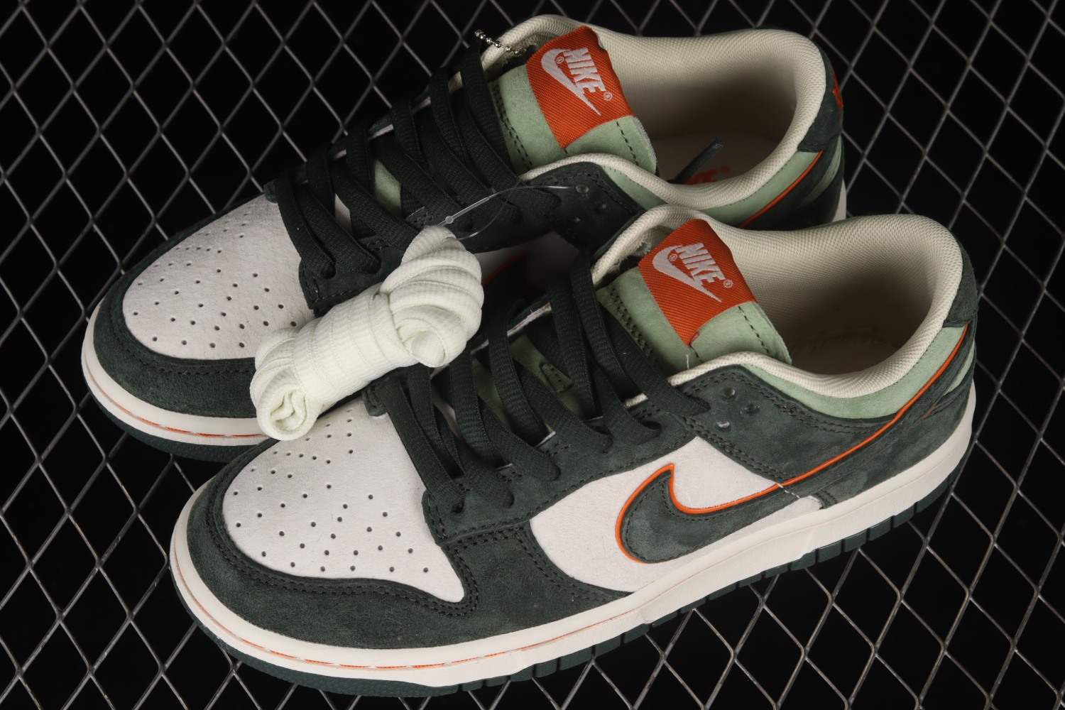 Otomo Katsuhiro x NK SB Dunk Low  Steamboy OST   LF0039-007