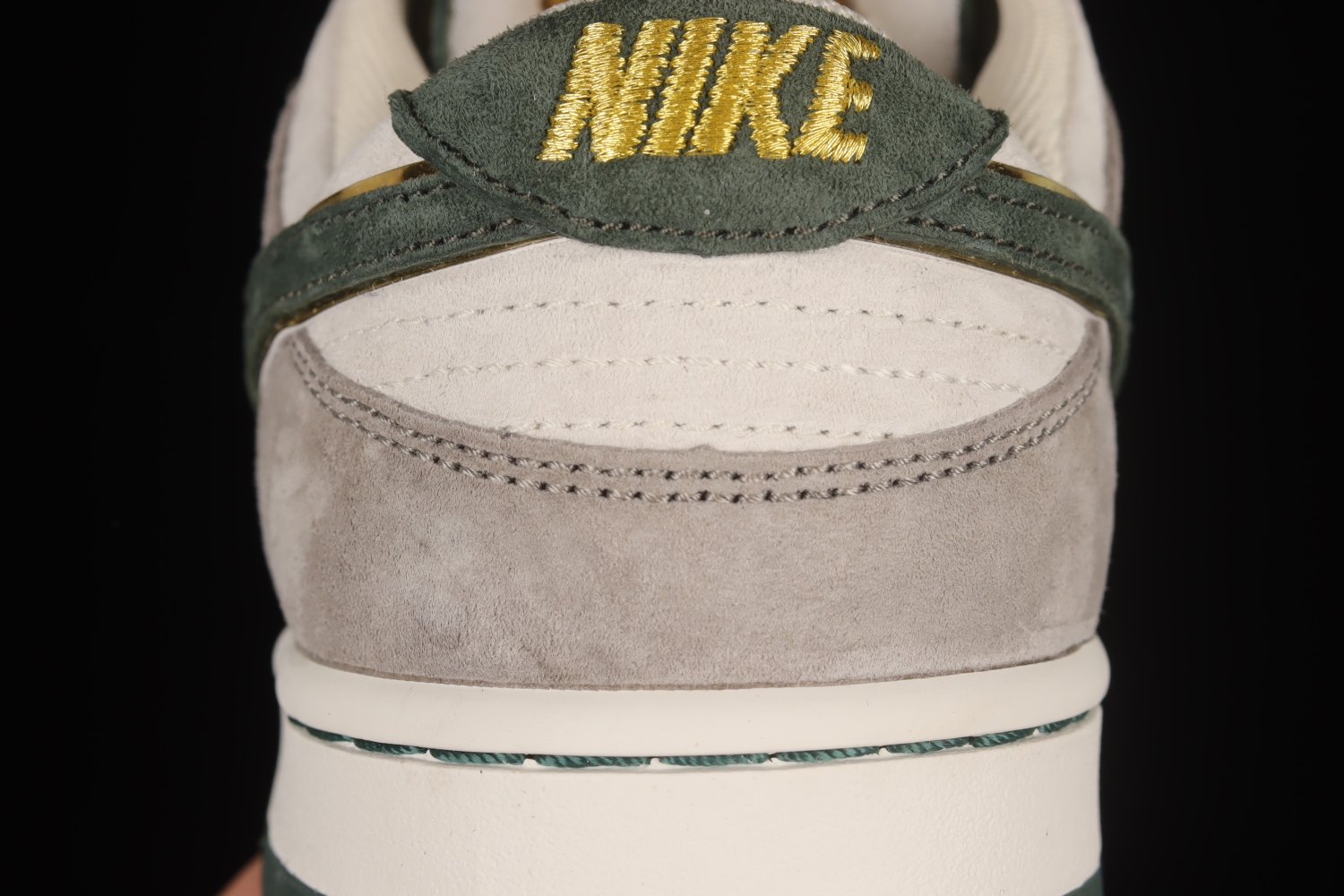 Otomo Katsuhiro x NK SB Dunk Low  Steamboy OST  LF0039-011