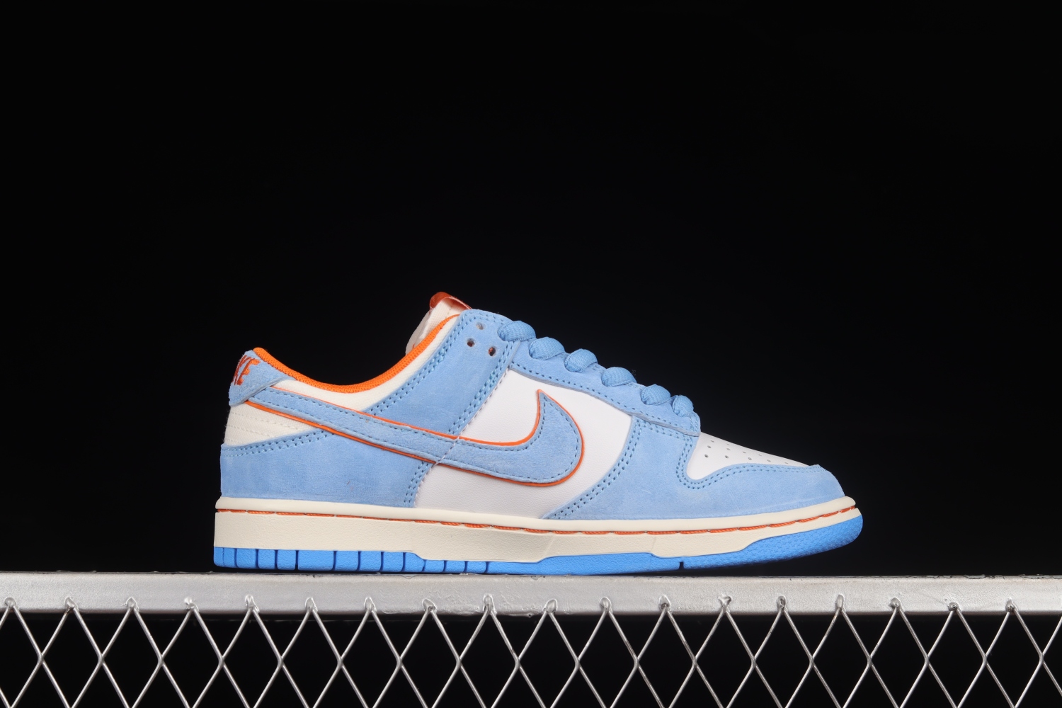 Otomo Katsuhiro x NK SB Dunk Low  Steamboy OST  LF0039-009