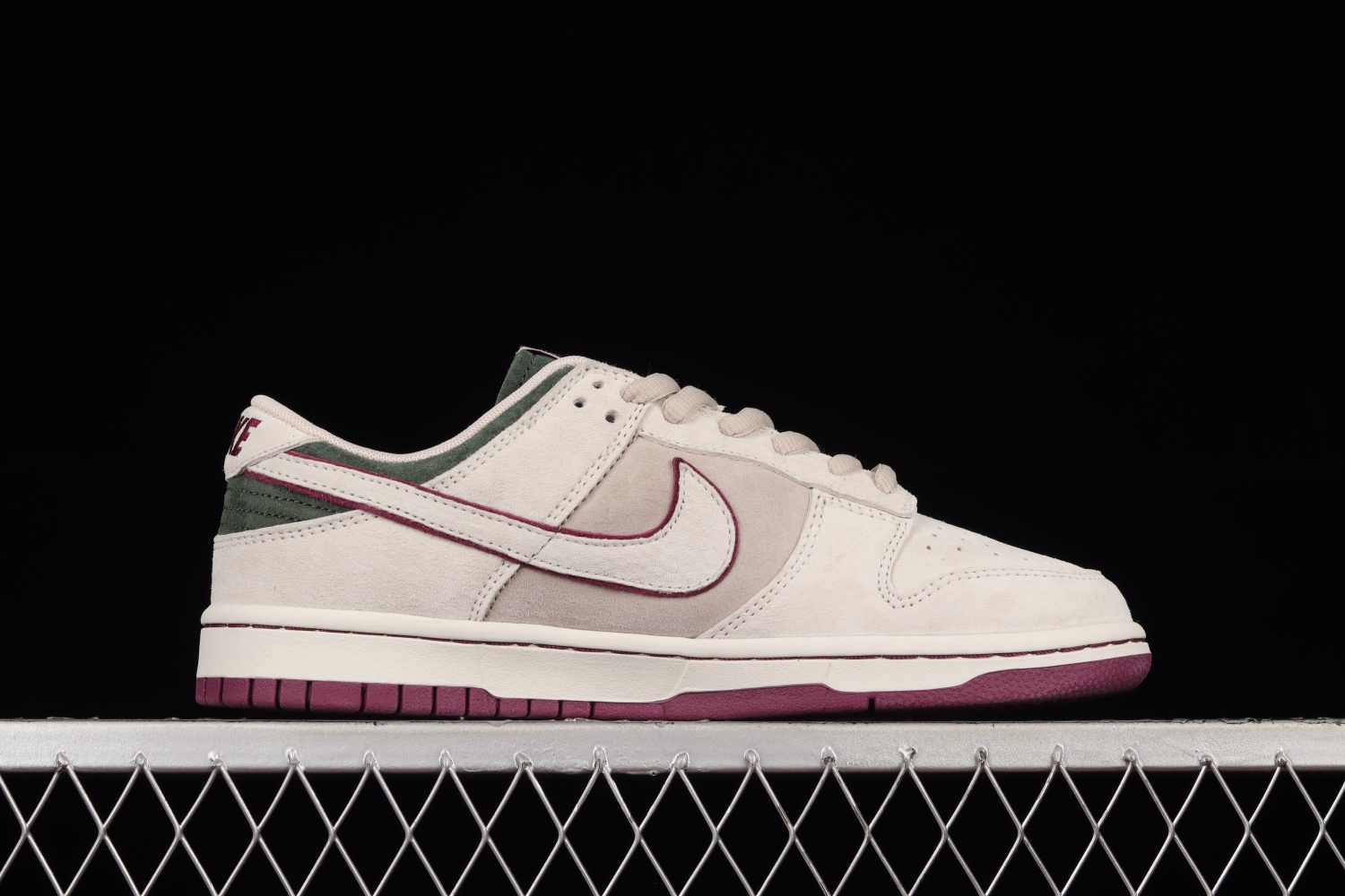 Otomo Katsuhiro x Nk SB Dunk Low  Steamboy OST   LF0039-013