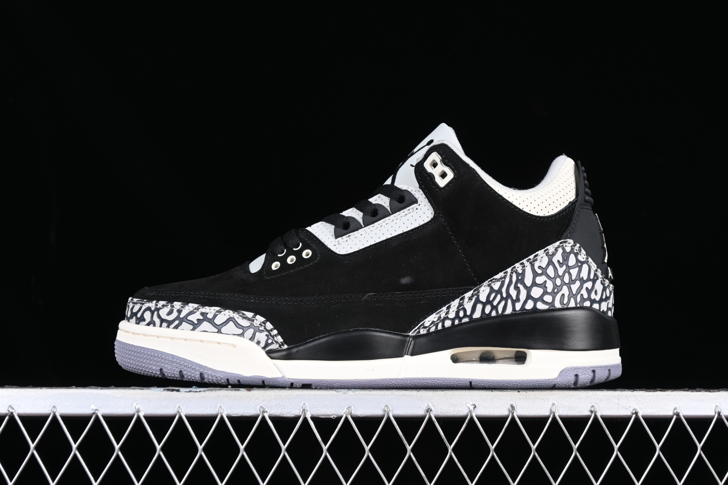 Jordan 3 Retro  Off Noir CK9246-001