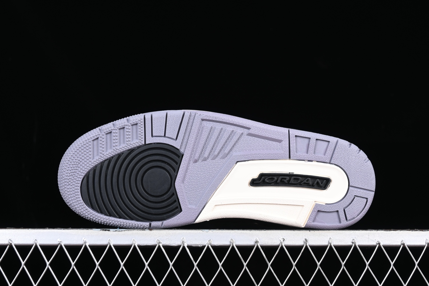 Jordan 3 Retro  Off Noir CK9246-001