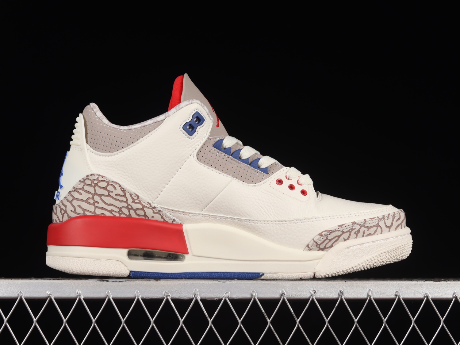 Jordan 3 Retro International Flight (GS) 398614-140