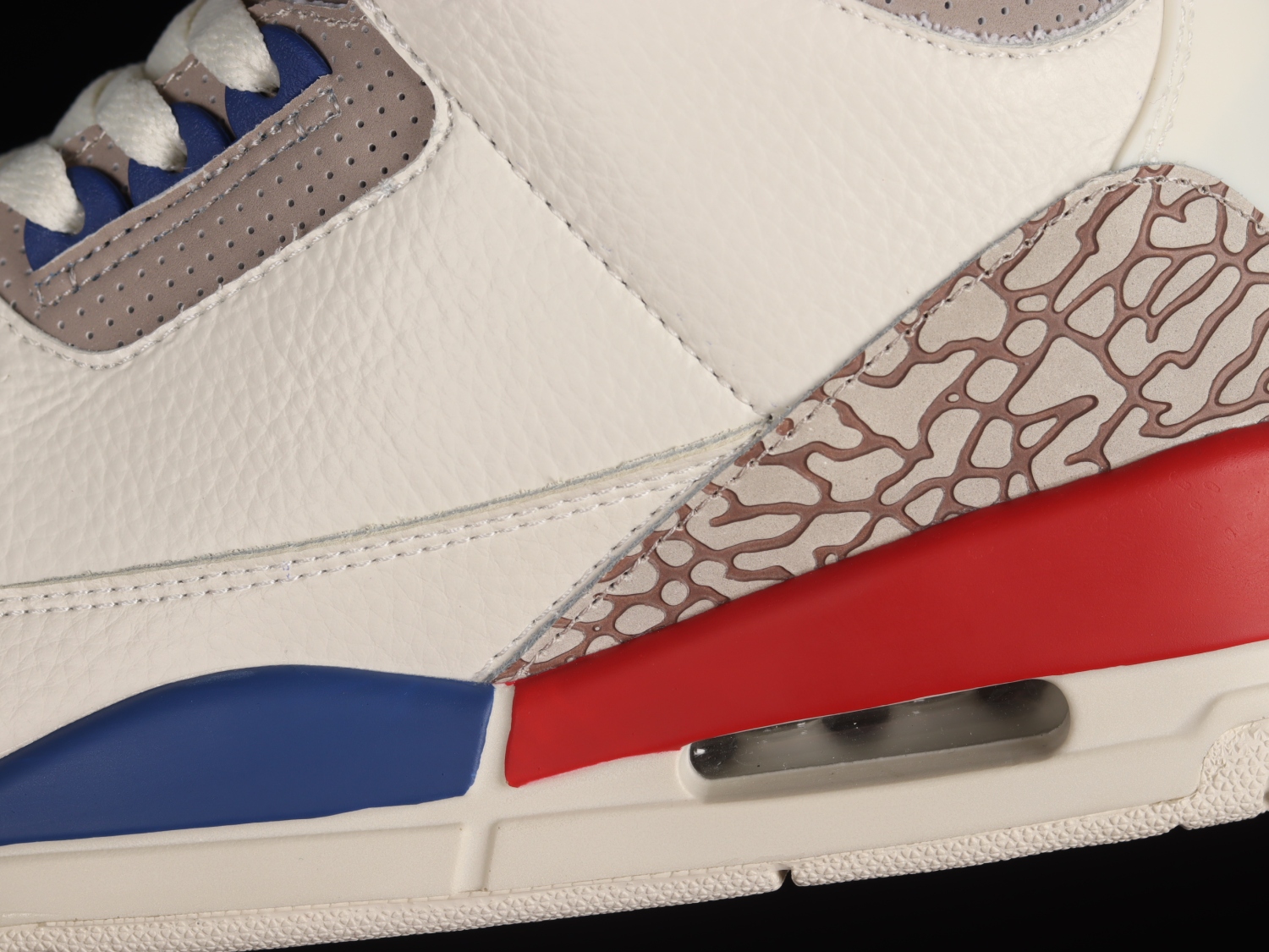 Jordan 3 Retro International Flight (GS) 398614-140