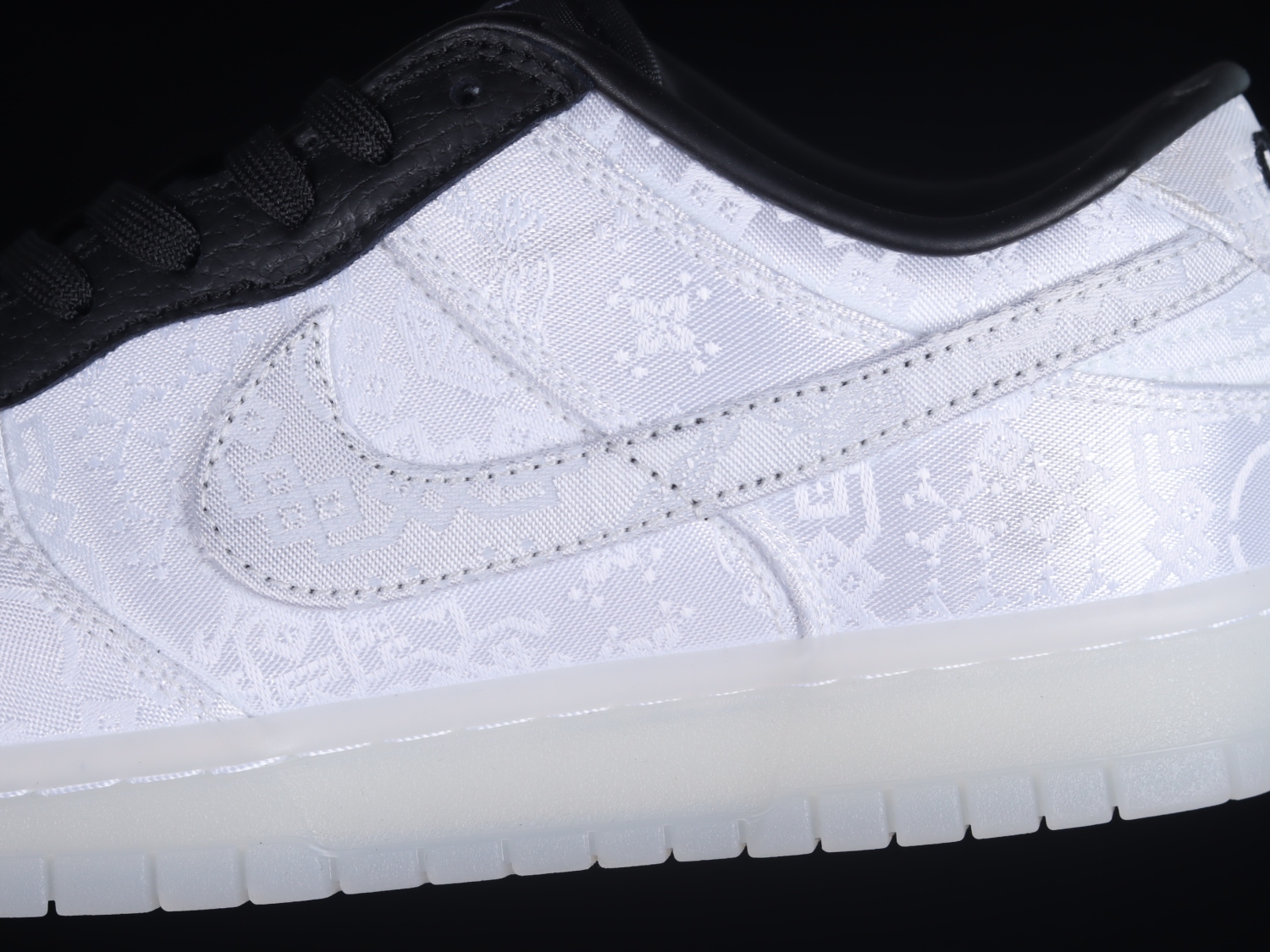 Nike Dunk Low CLOT Fragment White FN0315-110