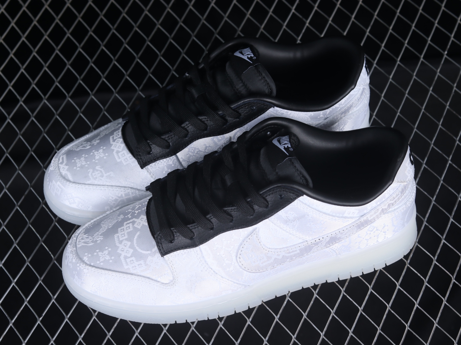 Nike Dunk Low CLOT Fragment White FN0315-110