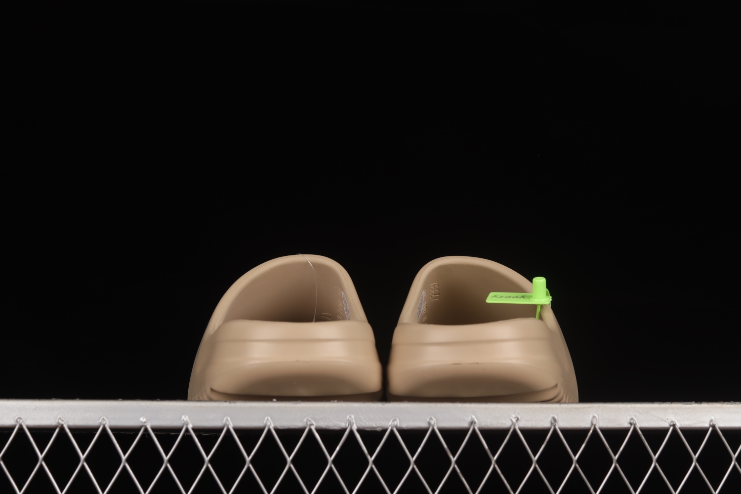 adidas Yeezy Slide Pure (First Release) GZ5554