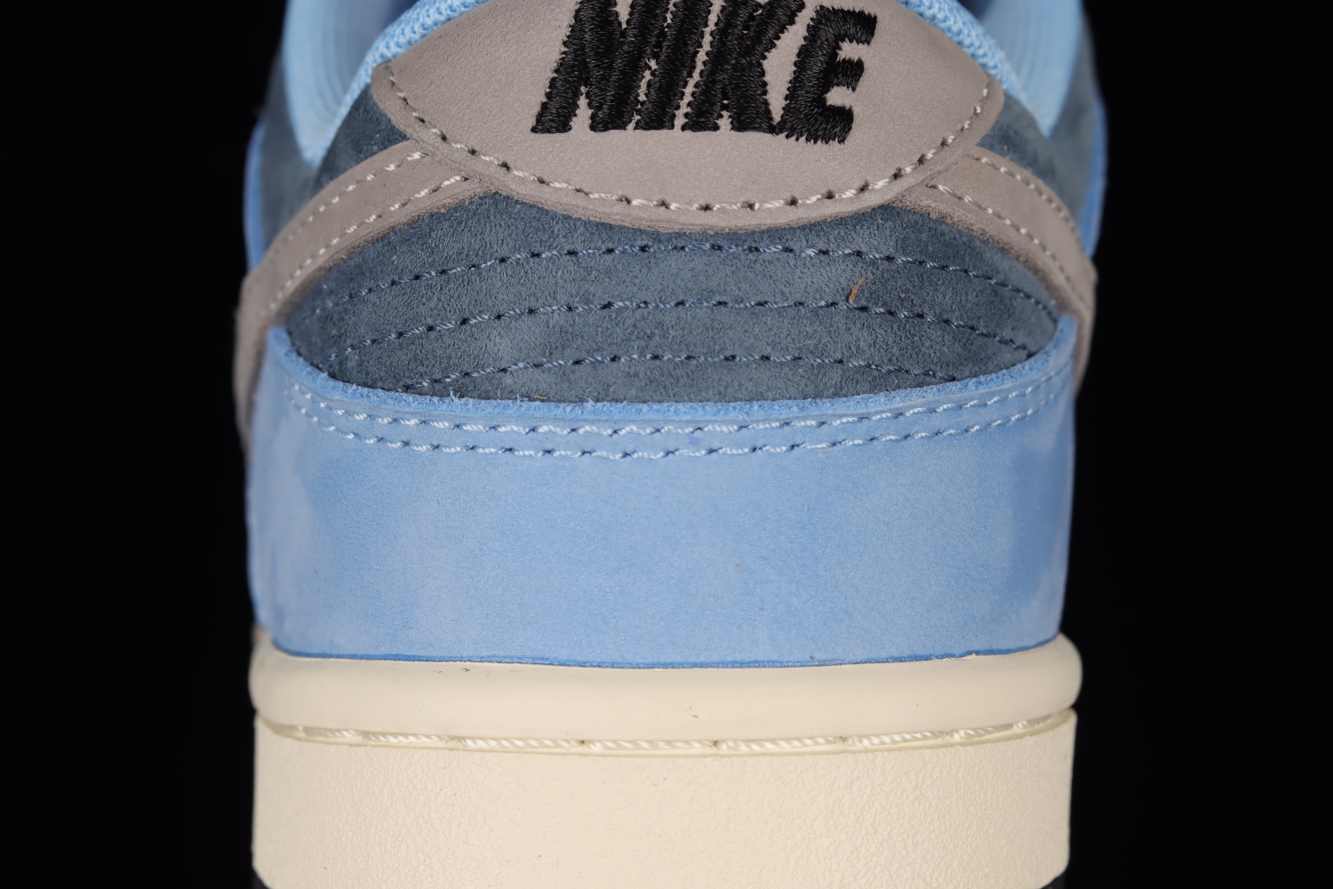 Otomo Katsuhiro x Nk SB Dunk Low  Steamboy OST DO7412-987