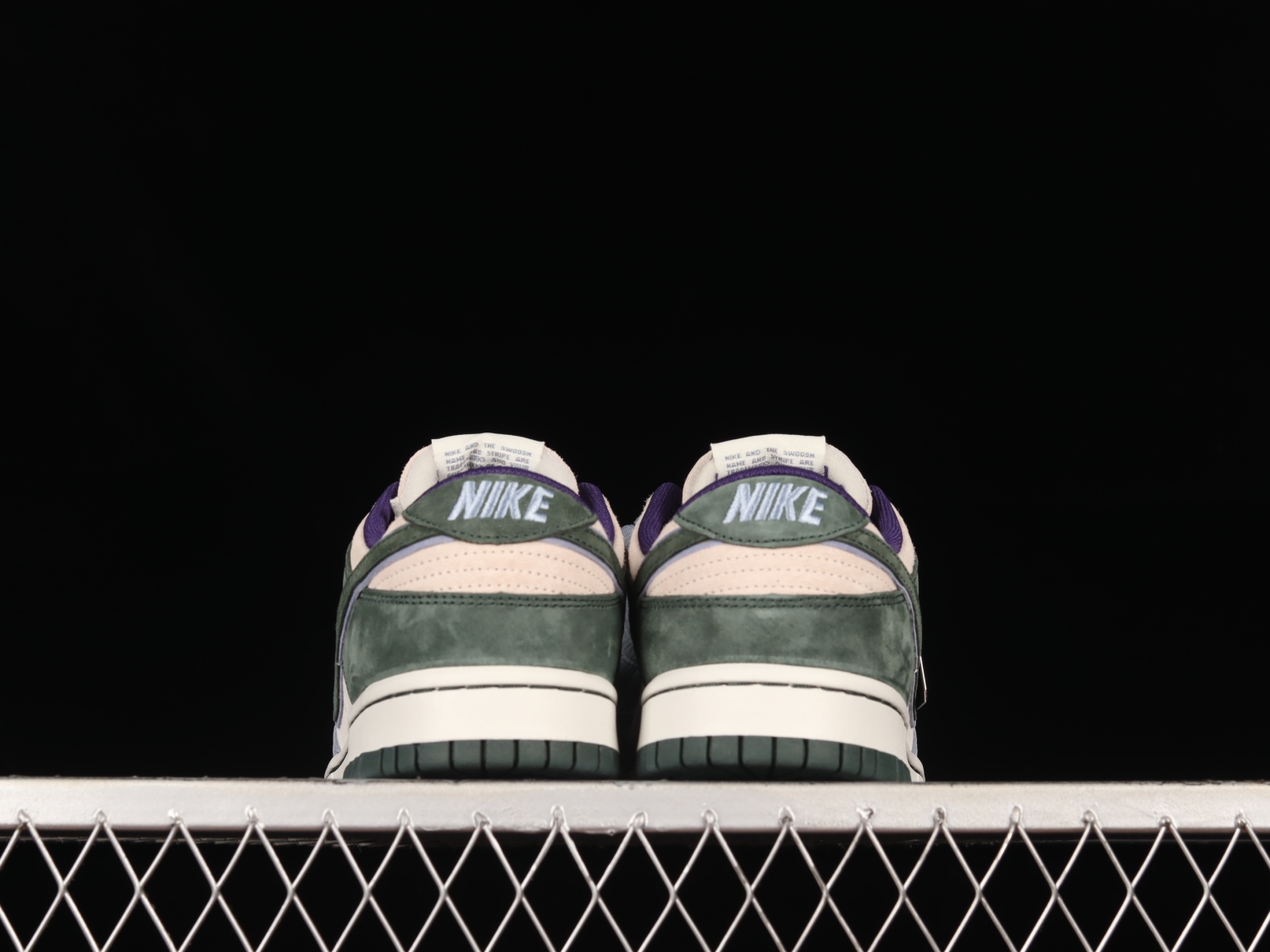 Otomo Katsuhiro x Nk SB Dunk Low  Steamboy OST LF0039-021