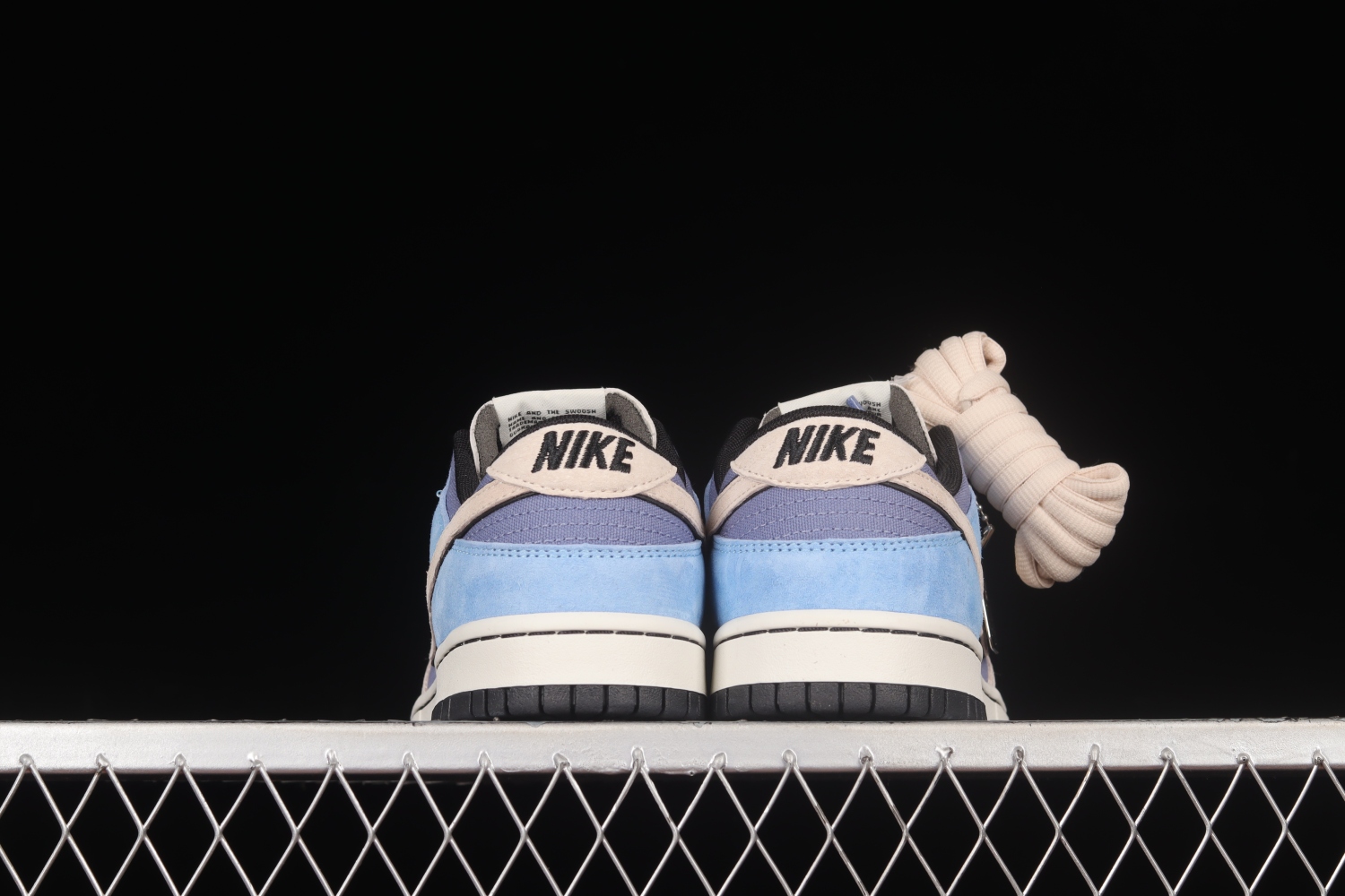 Otomo Katsuhiro x Nk SB Dunk Low  Steamboy OST  LF0039-014