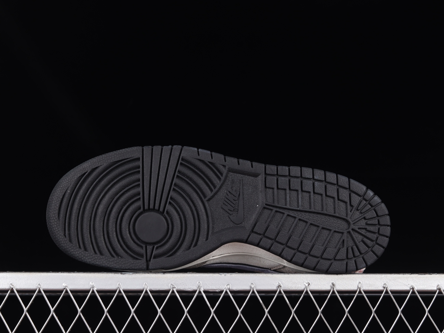Otomo Katsuhiro x Nk SB Dunk Low  Steamboy OST  LF0039-015