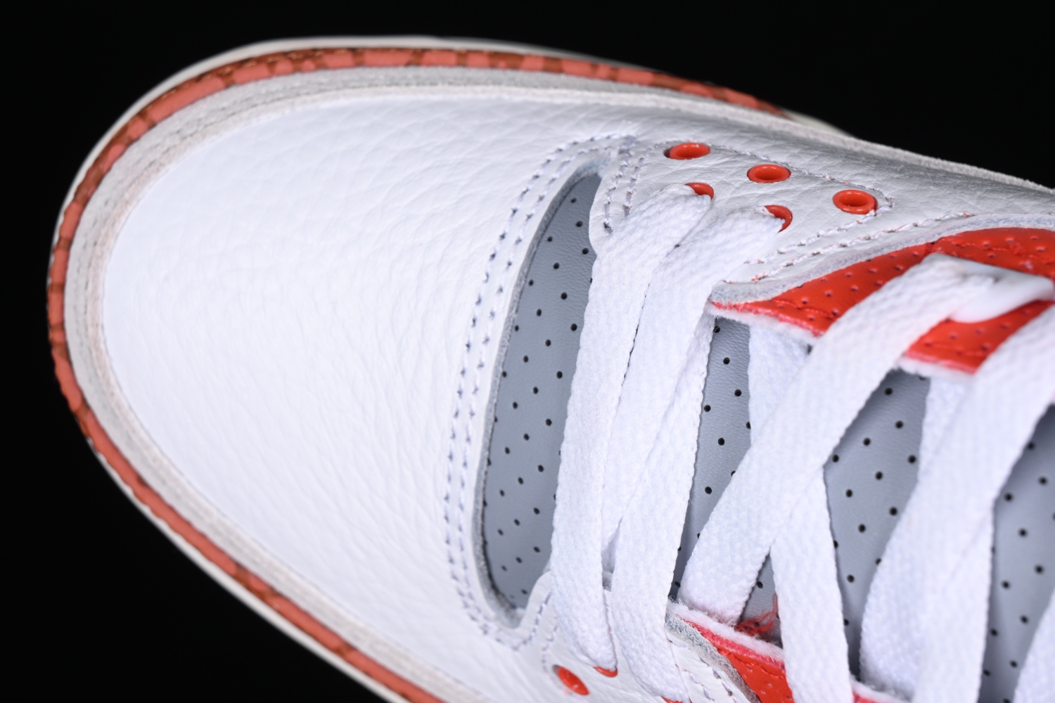 Jordan 3 Retro SE Dunk on Mars (GS) DV7028-108
