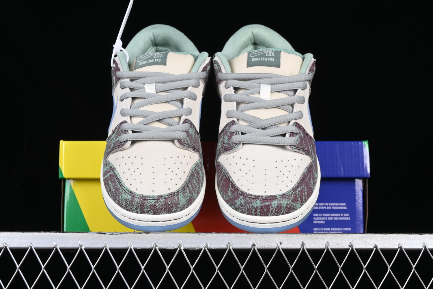 Nike SB Dunk Low Crenshaw Skate Club FN4193-100