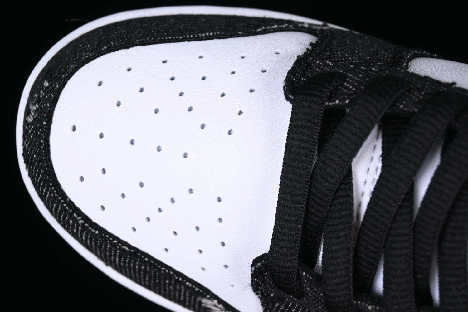 Nk SB Dunk Low Levis LE0021-006