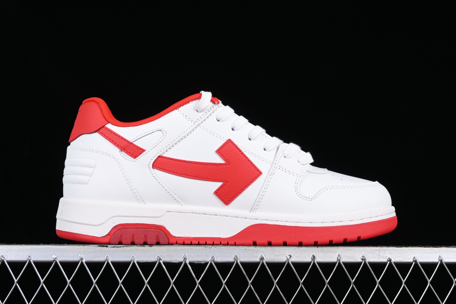 OFF-WHITE Out Of Office  OOO  Low Tops White Red OMIA189S22LEA0010125