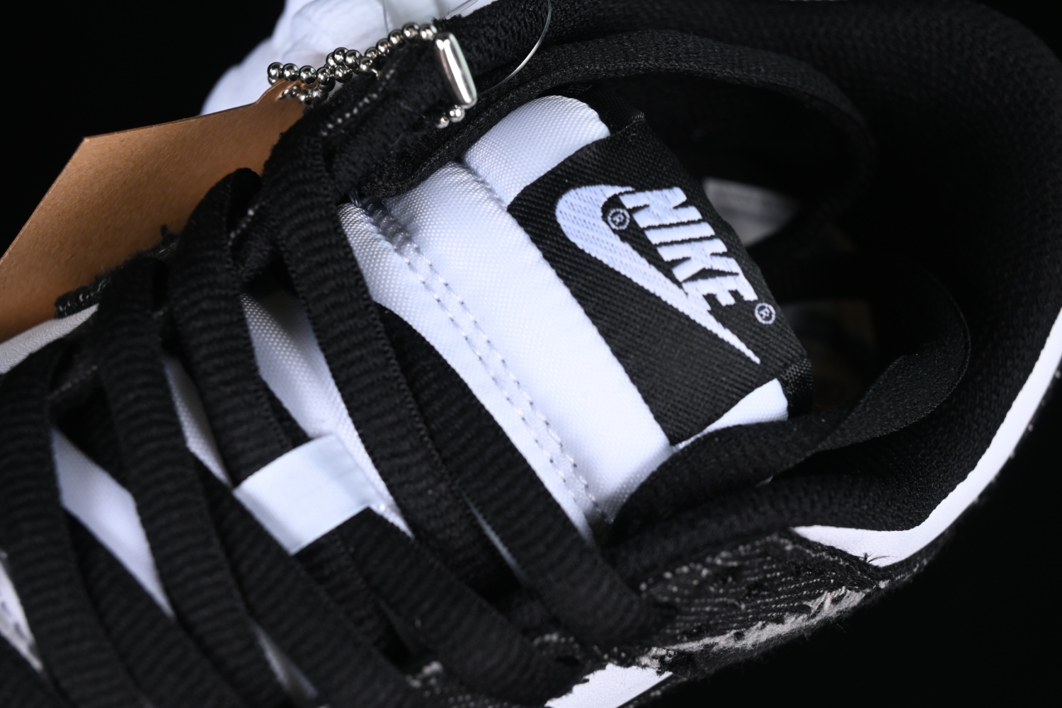 Nk SB Dunk Low Levis LE0021-006
