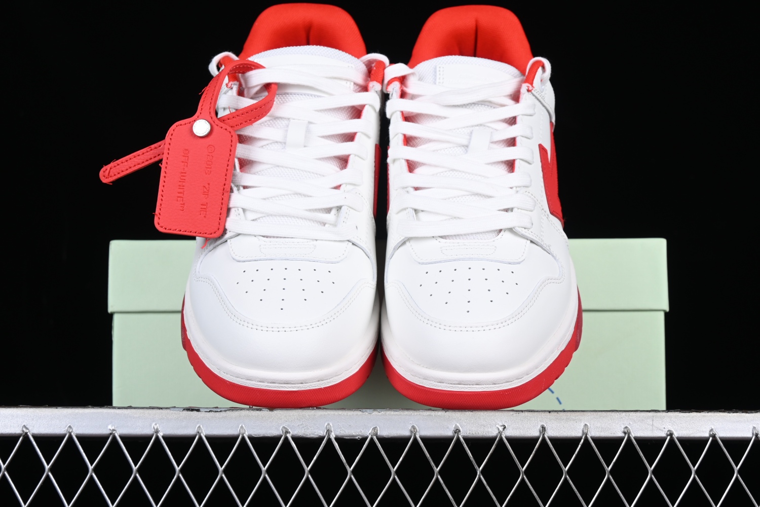 OFF-WHITE Out Of Office  OOO  Low Tops White Red OMIA189S22LEA0010125