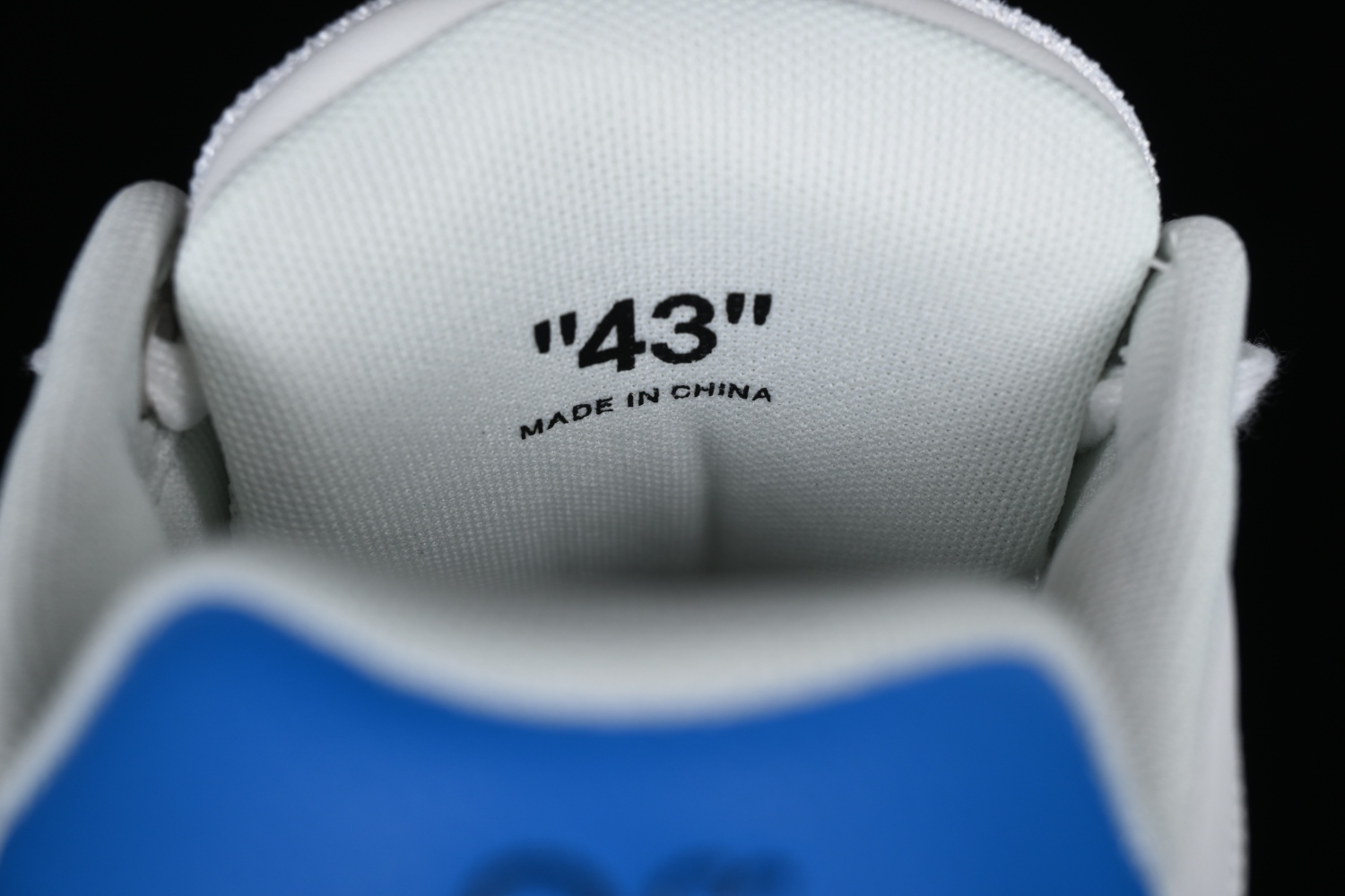 OFF-WHITE Out Of Office  OOO  Low White Blue (FW21) OMIA189F21LEA0020145