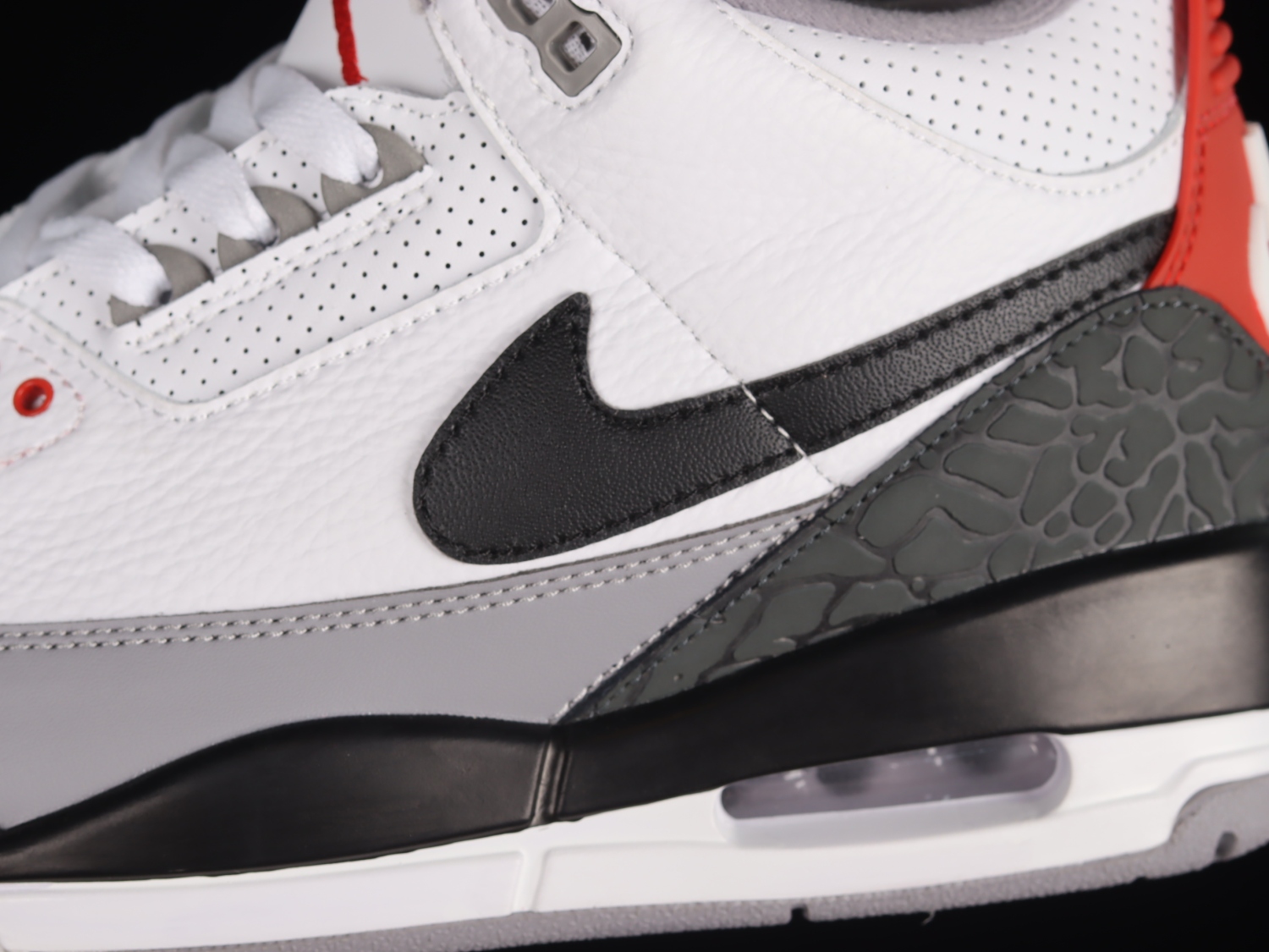 Jordan 3 Retro Tinker Hatfield AQ3835-160