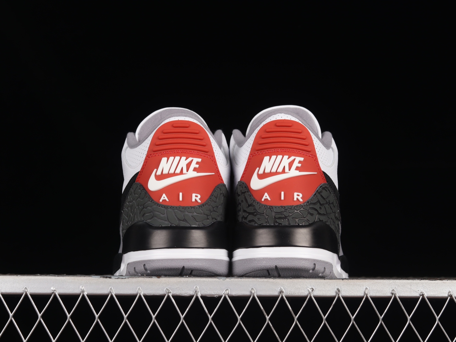 Jordan 3 Retro Tinker Hatfield AQ3835-160