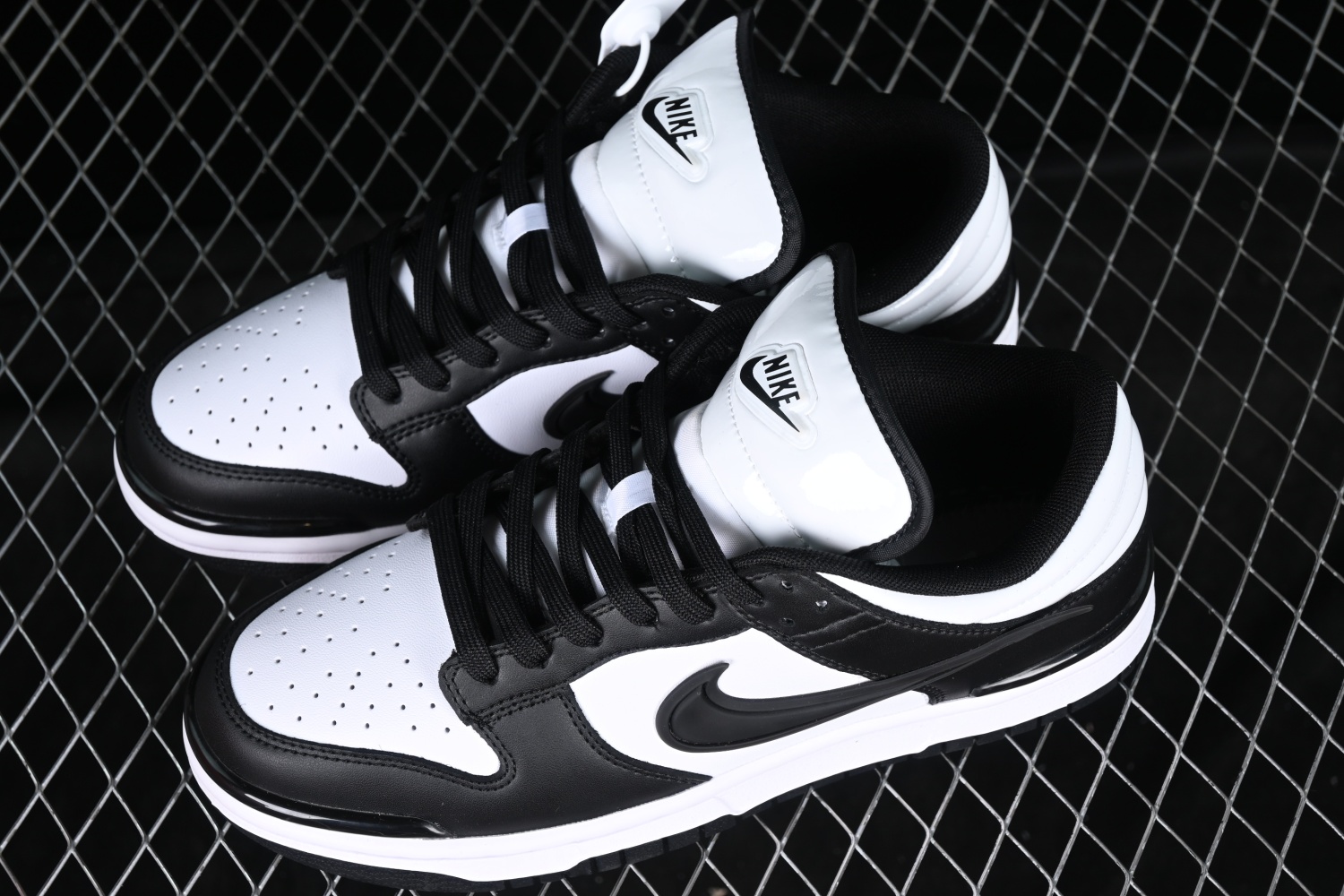 Nike Dunk Low Twist Panda (Women