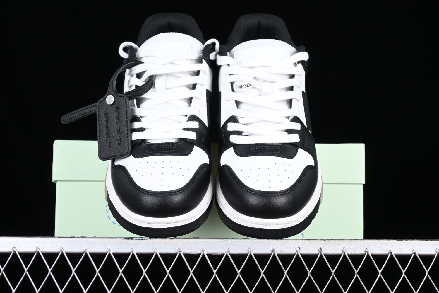 OFF-WHITE Out Of Office OOO Low Tops White Black White OMIA189C99LEA0011004
