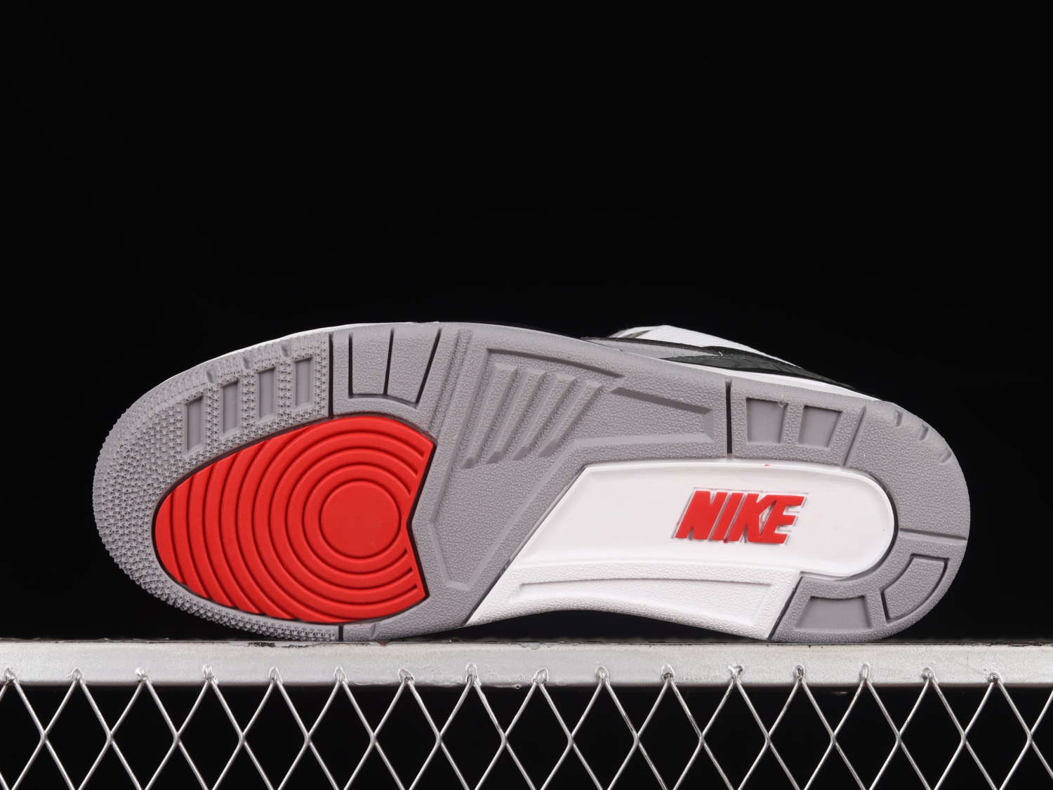 Jordan 3 Retro Tinker Hatfield AQ3835-160