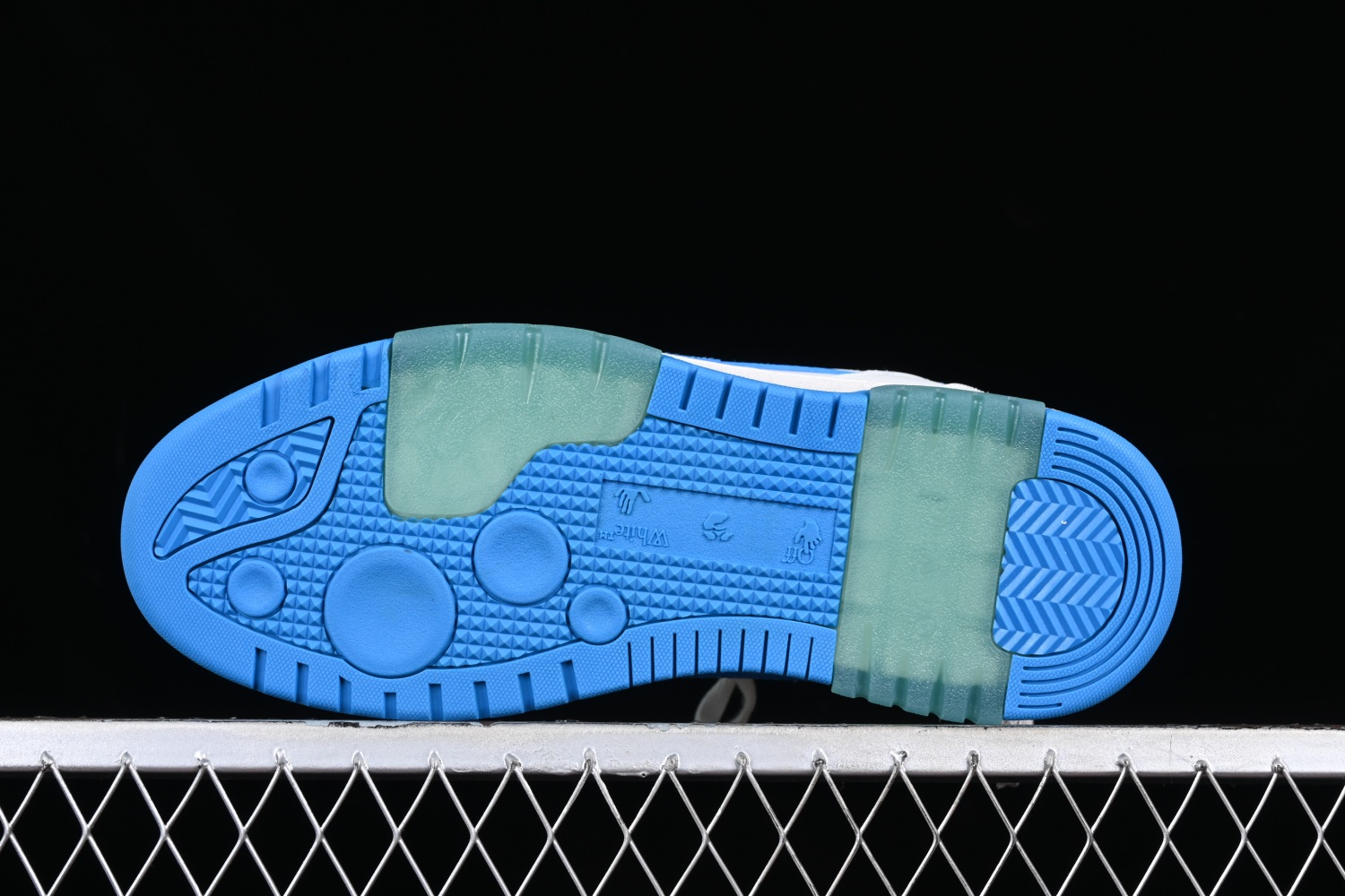 OFF-WHITE Out Of Office  OOO  Low White Blue (FW21) OMIA189F21LEA0020145