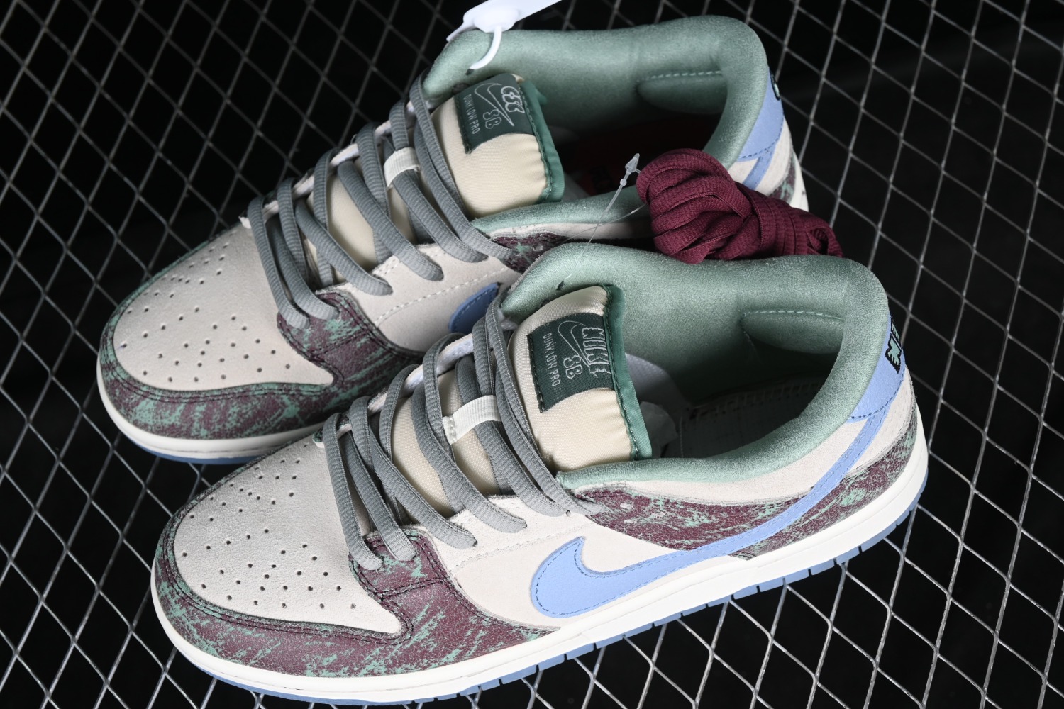 Nike SB Dunk Low Crenshaw Skate Club FN4193-100