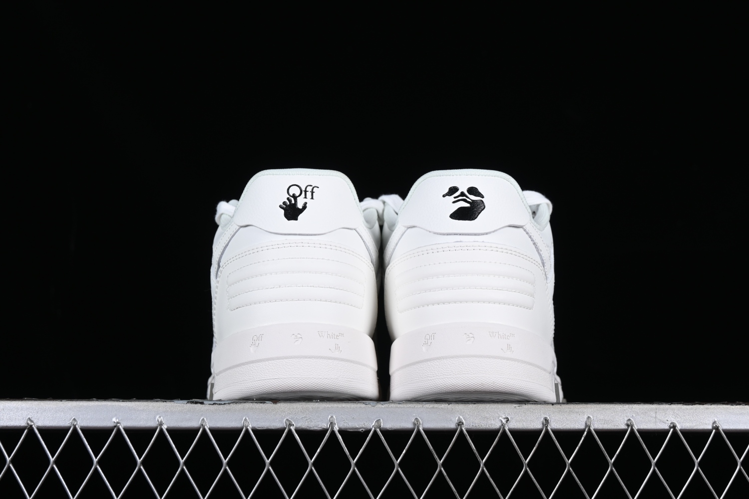 OFF-WHITE Out Of Office OOO Low Tops Triple White OMIA189C99LEA0010100