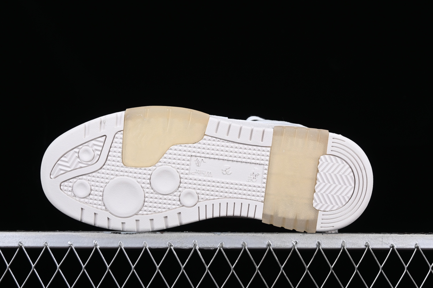 OFF-WHITE Out Of Office OOO Low Tops Triple White OMIA189C99LEA0010100