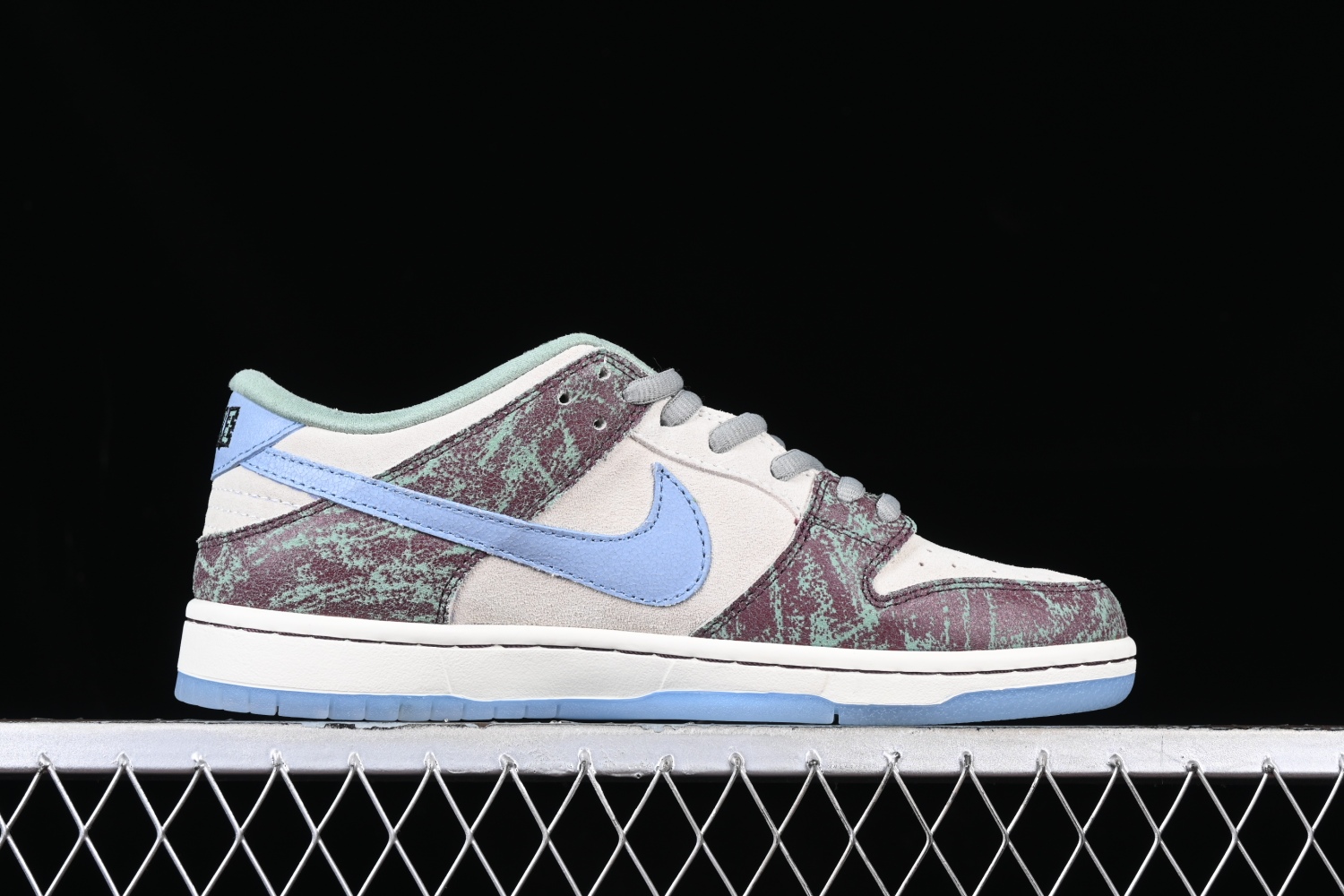 Nike SB Dunk Low Crenshaw Skate Club FN4193-100