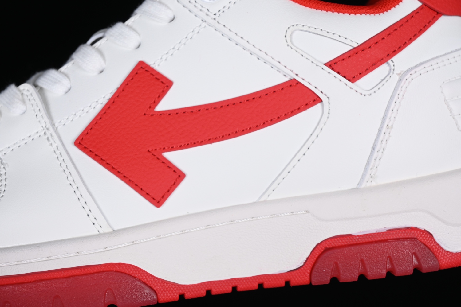 OFF-WHITE Out Of Office  OOO  Low Tops White Red OMIA189S22LEA0010125