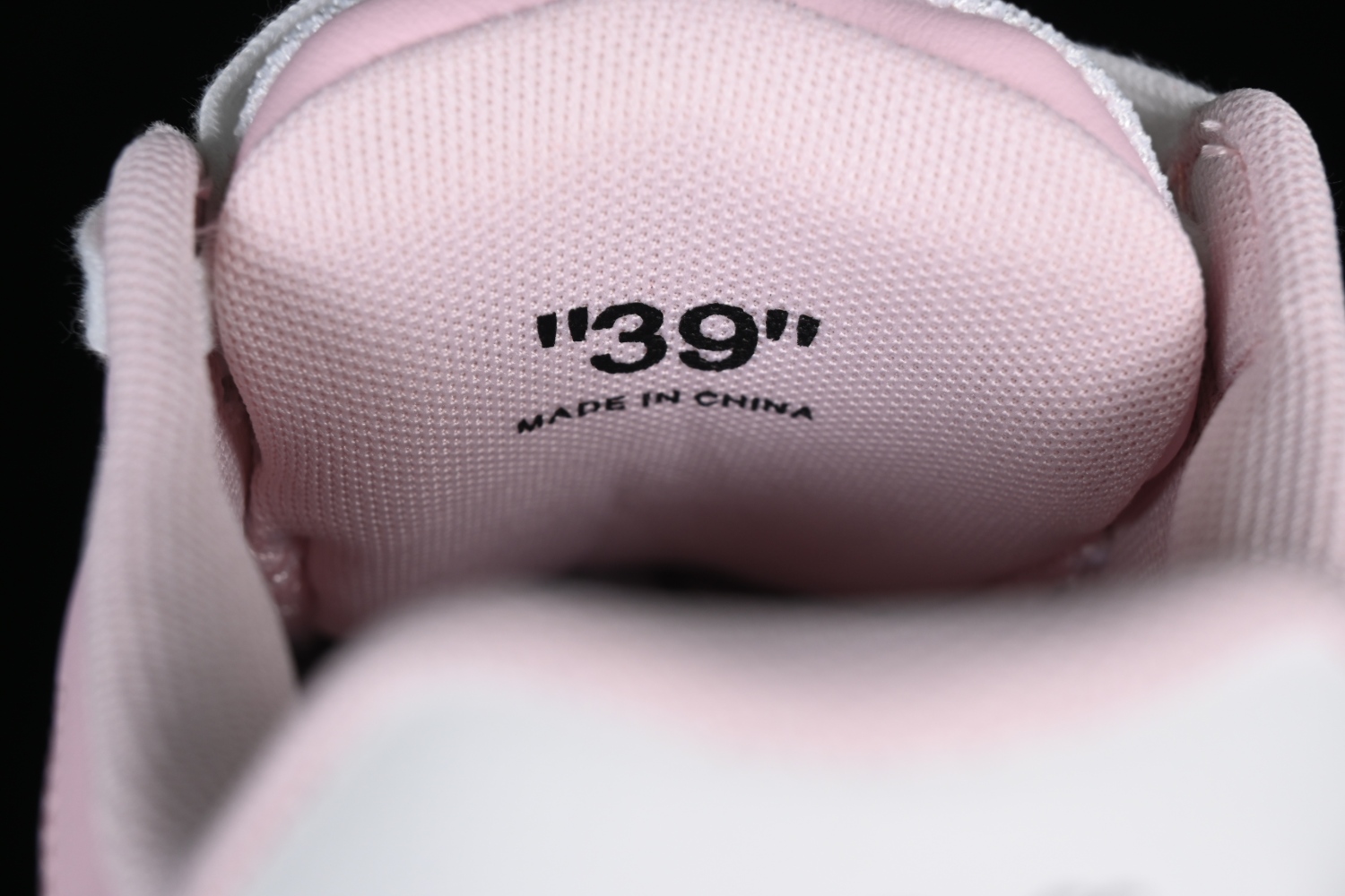 OFF-WHITE Out Of Office 5050 Powder White (Women