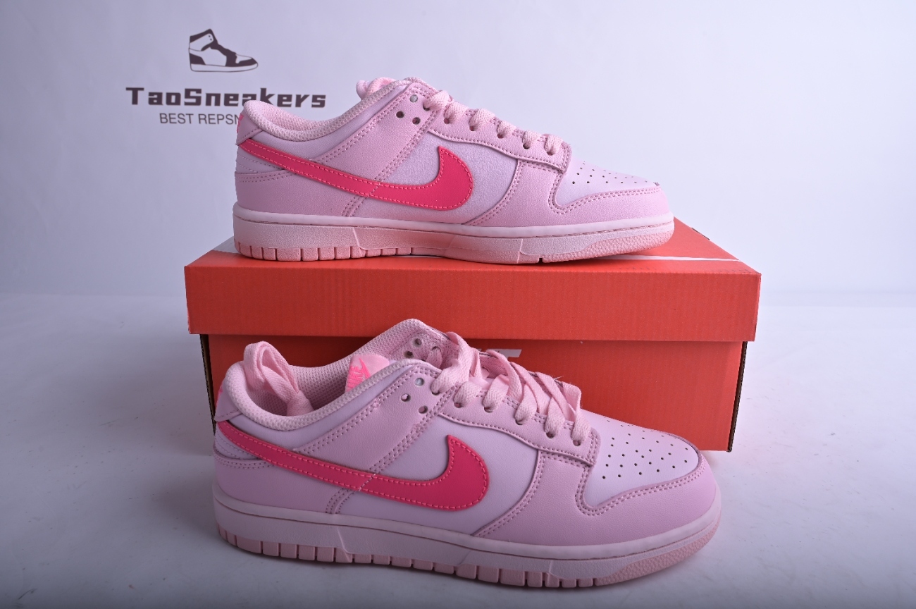 Nike Dunk Low Triple Pink (GS)  DH9765-600