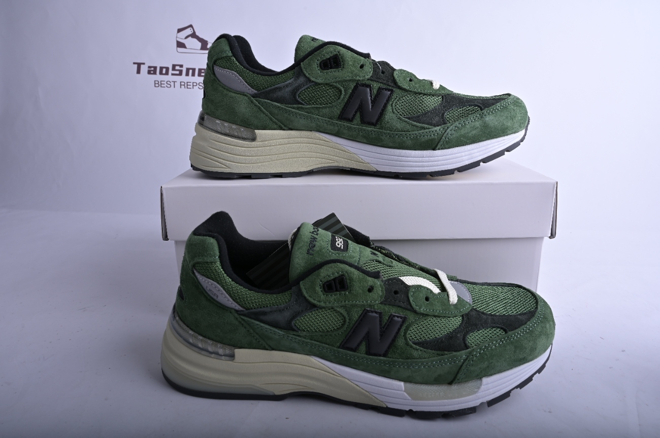 New Bal*nce 992 JJJJound Green M992JJ
