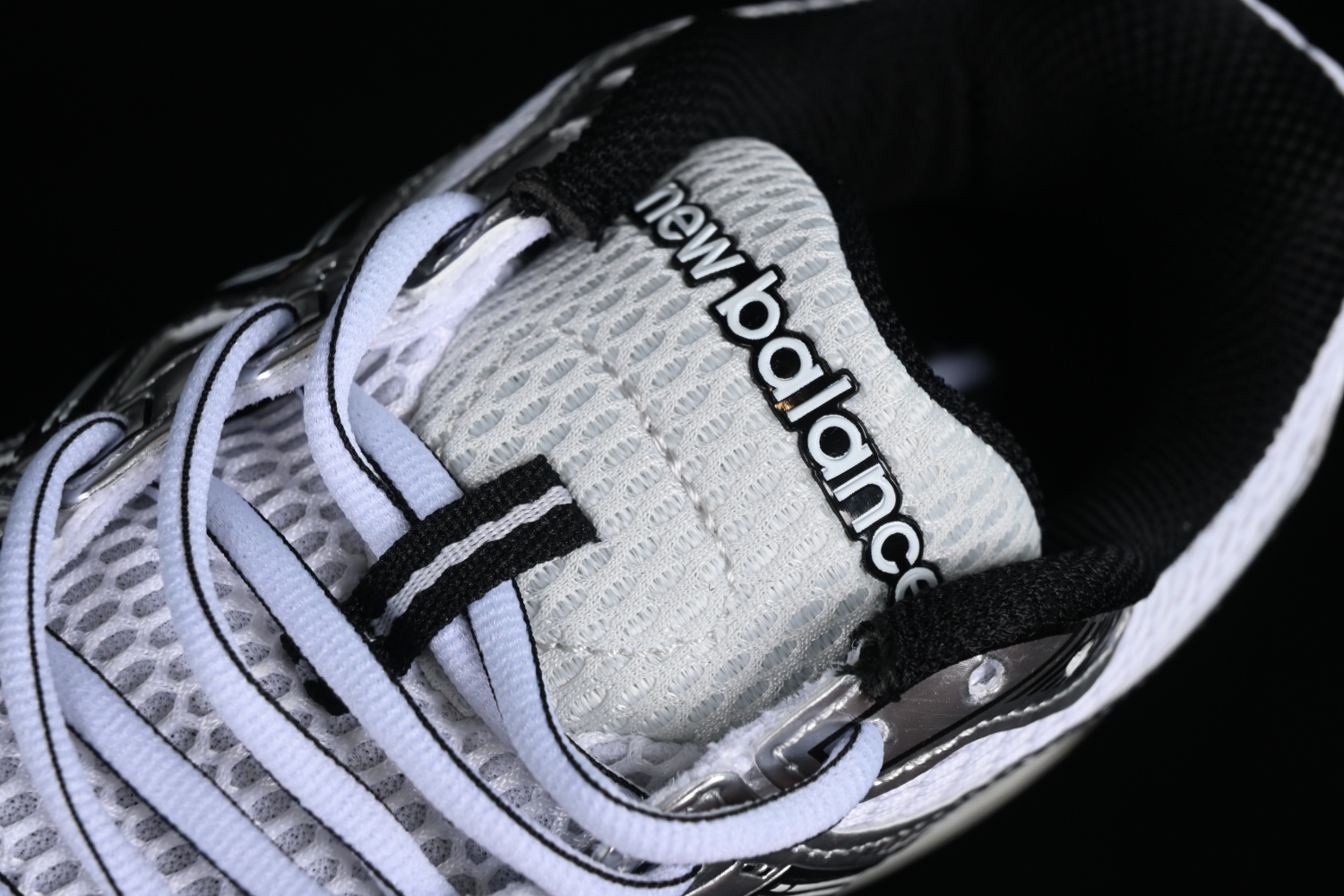 New Bal*nce 860v2 Black White Silver ML860XD