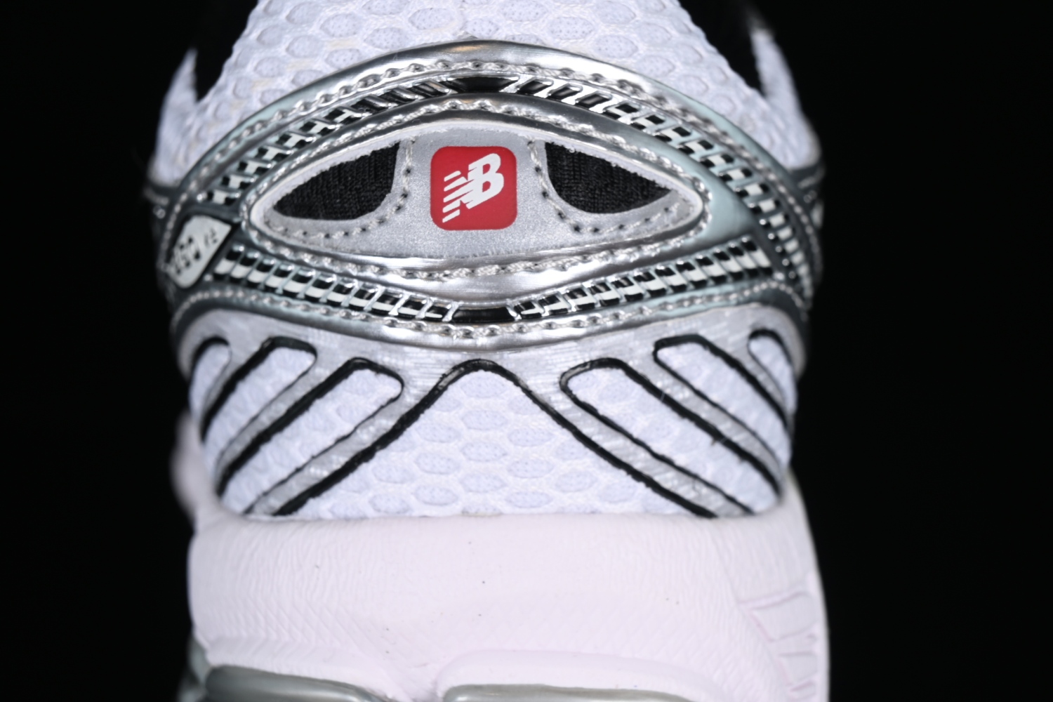 New Bal*nce 860v2 Black White Silver ML860XD
