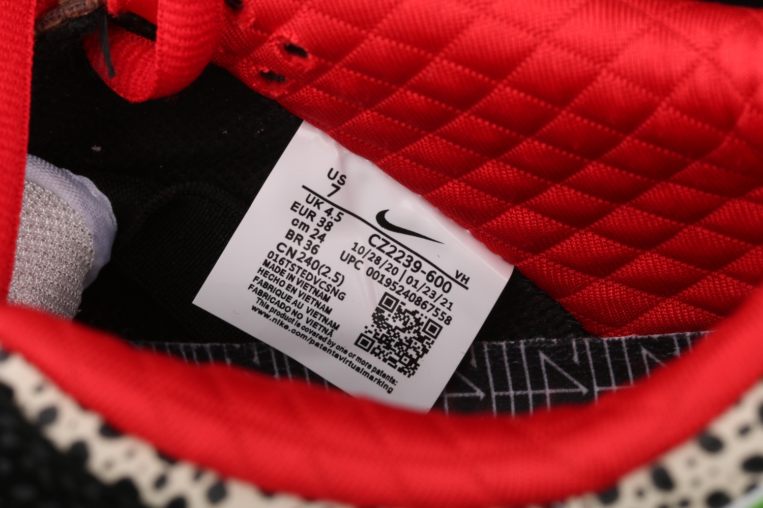 Nike SB Dunk Low What The Paul CZ2239-600