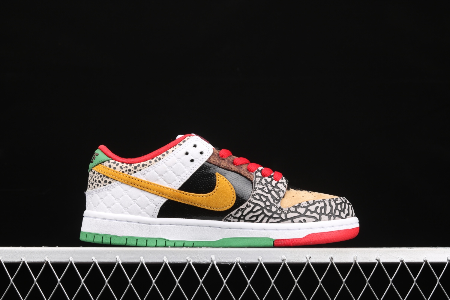 Nike SB Dunk Low What The Paul CZ2239-600