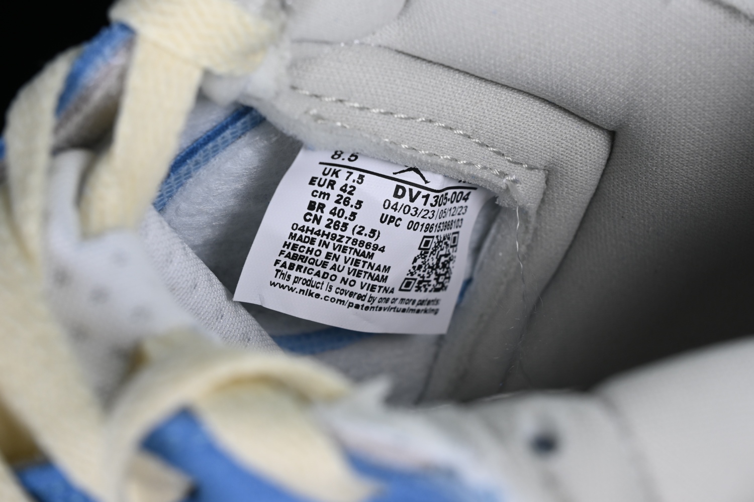 Jordan 1 High Zoom Air CMFT 2 Phantom University Blue (Women
