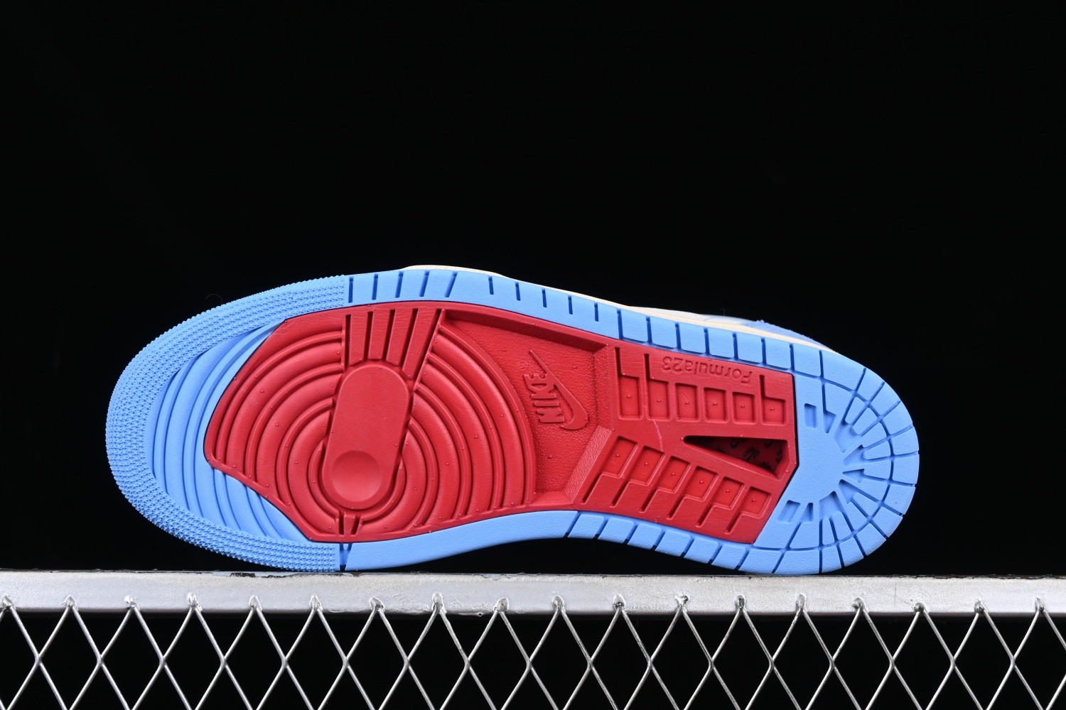 Jordan 1 High Zoom Air CMFT 2 Phantom University Blue (Women