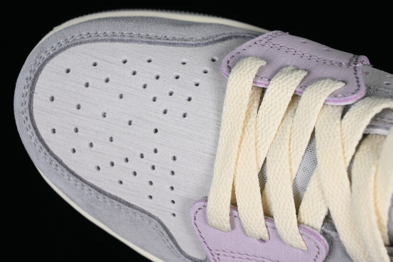 Jordan 1 High Zoom Air CMFT 2 Barely Grape (Women