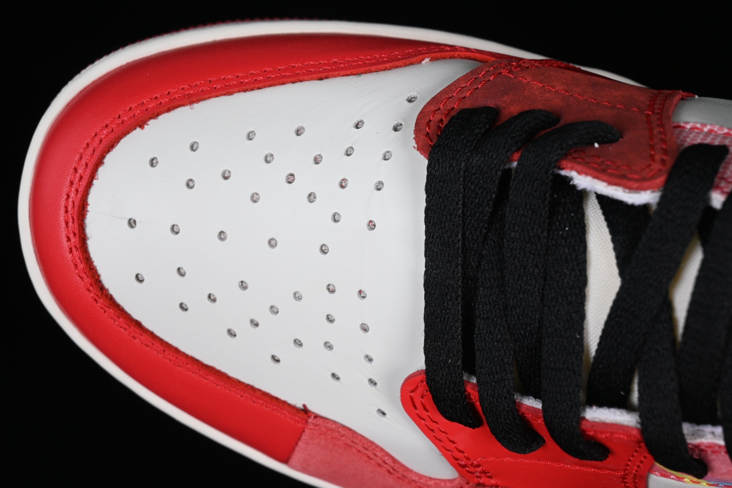 Jordan 1 High OG Spider-Man Across the Spider-Verse DV1748-601
