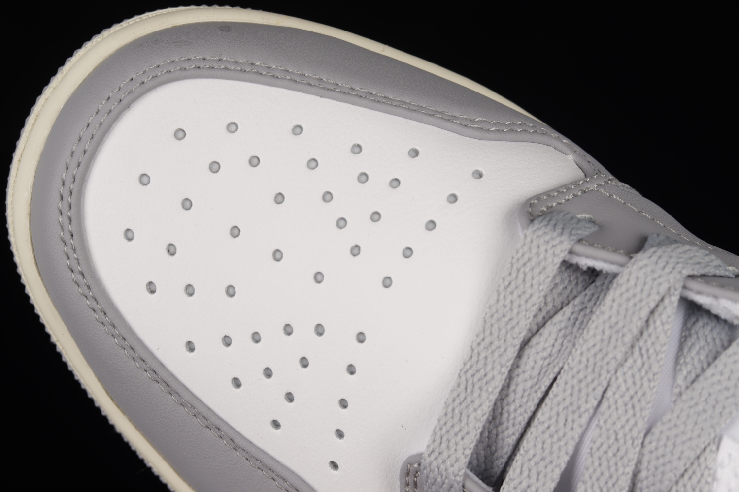 Air Jordan 1 Low Vintage Stealth Grey 553558-053