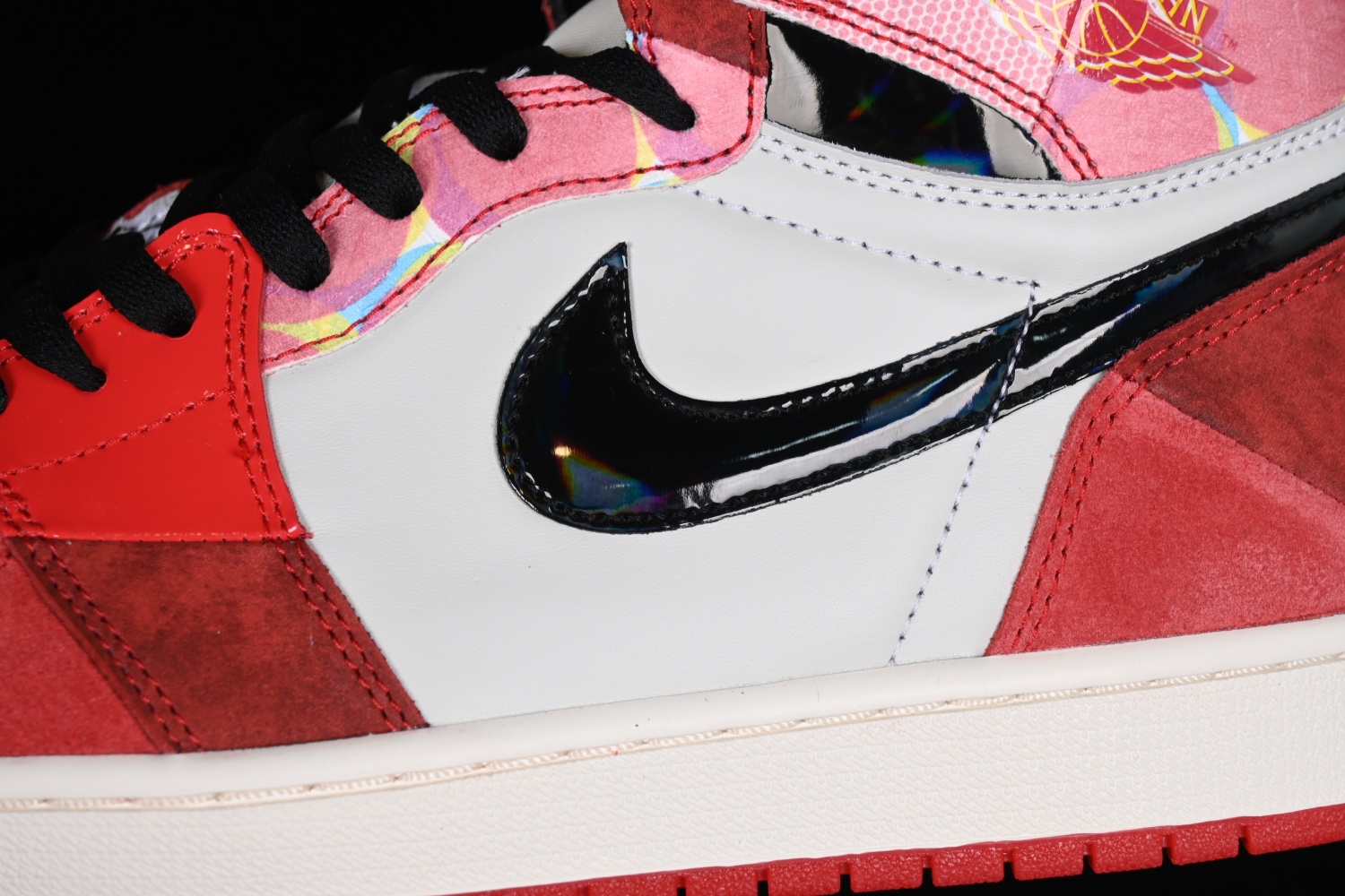 Jordan 1 High OG Spider-Man Across the Spider-Verse DV1748-601