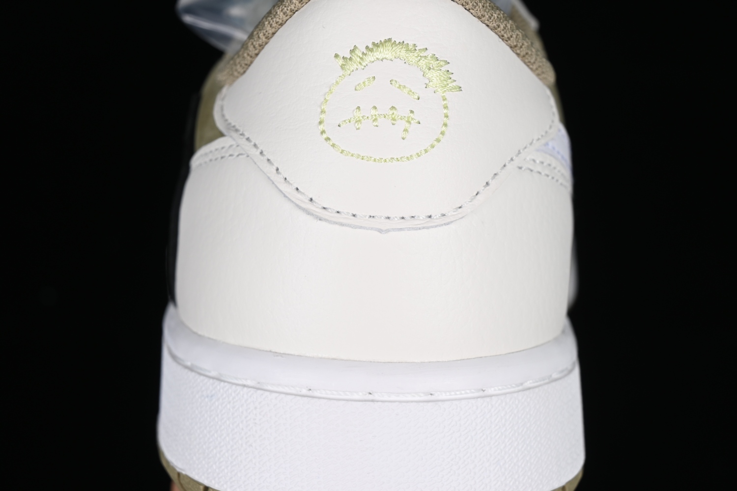 Jordan 1 Retro Low Golf Travis Scott Neutral Olive FZ3124-200