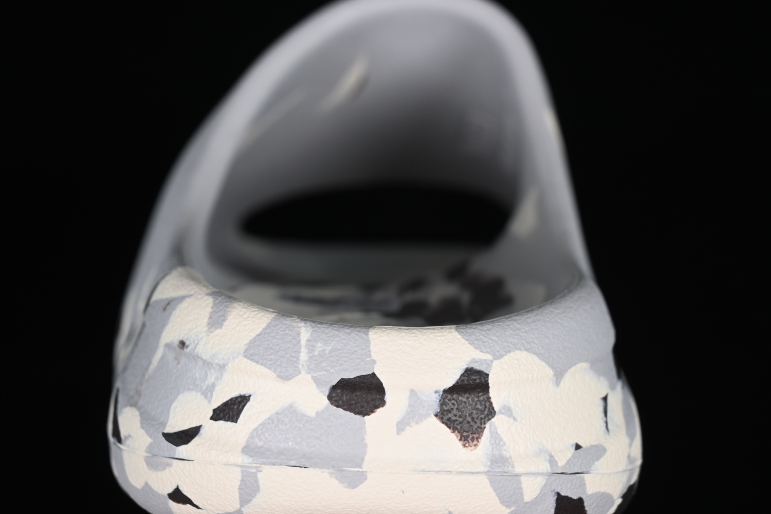adidas Yeezy Slide Enflame Oil Painting White Grey GZ5553