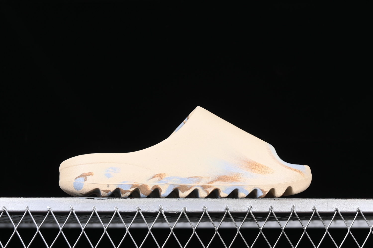 adidas Yeezy Slide Enflame Oil Painting White Yellow GW1932