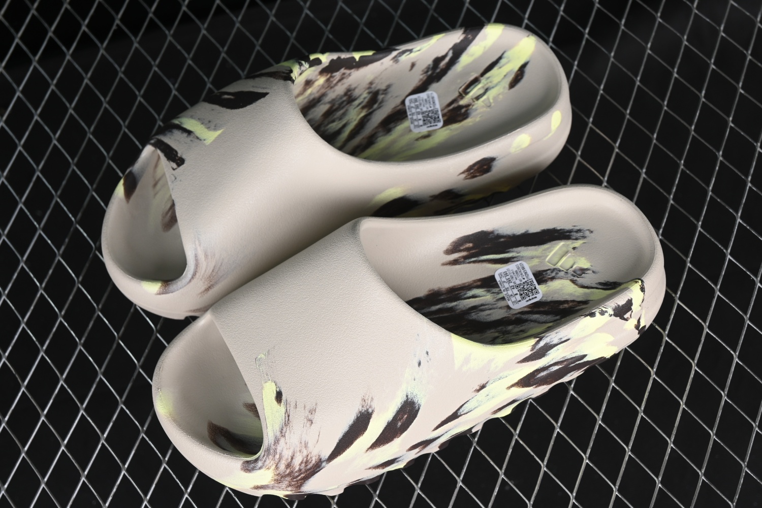 adidas Yeezy Slide Enflame Oil Painting Ink Yellow FZ5899